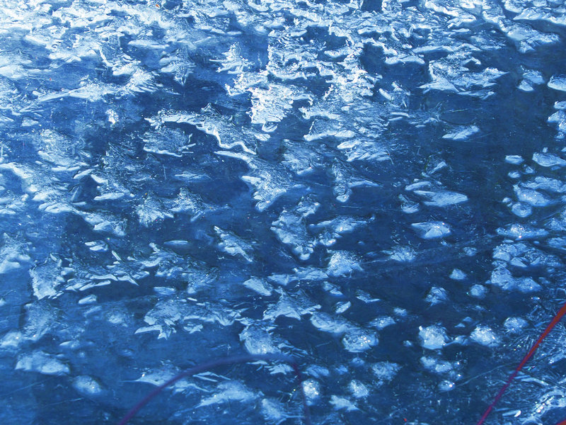 graphisme de glace sur bassin